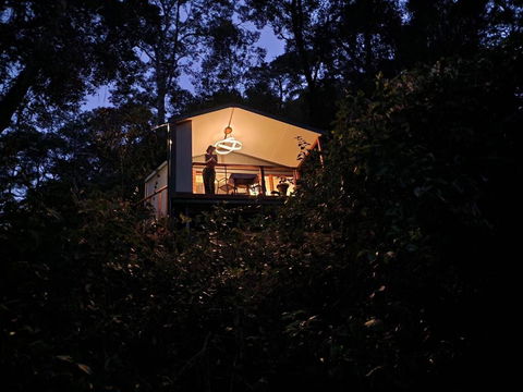 ZEN House Tiny House By The Lake - Surfers Gold Coast 1