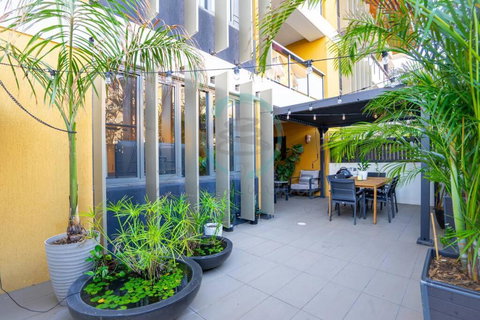 Zen Seaside 1BR Waterfront Apt - Surfers Gold Coast 0