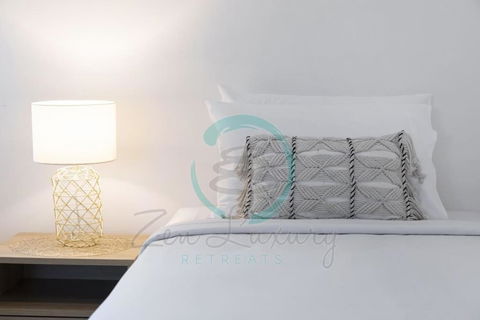 ZEN TOWERS: Cozy Executive 3-BR Family Apt In Darwin City - Surfers Gold Coast 2