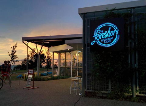 ZEN FORESHORE: 3-BR Nightcliff Foreshore-Front Apt - Surfers Gold Coast 2