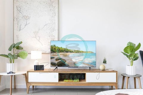 ZEN NOMAD 2-BR Nightcliff Apt Near Markets & Shops - Surfers Gold Coast 3
