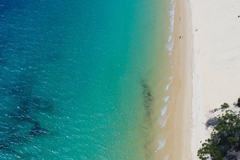 Private Tangalooma Wrecks Tour - Surfers Gold Coast 1