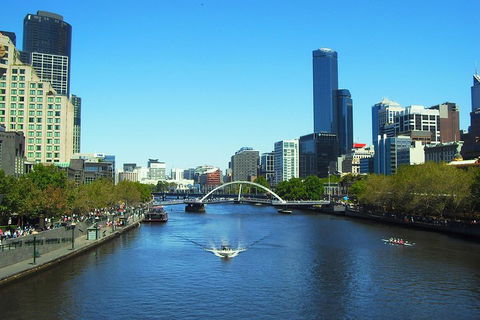 Melbourne City River Trails - Surfers Gold Coast 2
