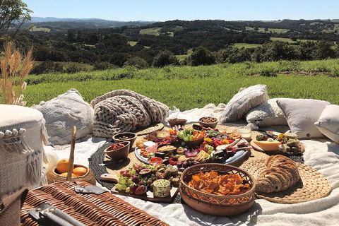 A Picnic In Byron Bay - Surfers Gold Coast 0