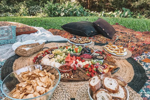 A Picnic In Byron Bay - Surfers Gold Coast 1