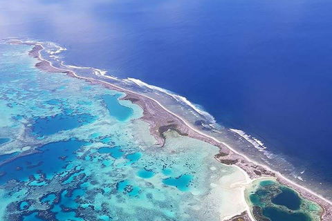Abrolhos Islands Fixed-Wing Scenic Flight - Surfers Gold Coast 5