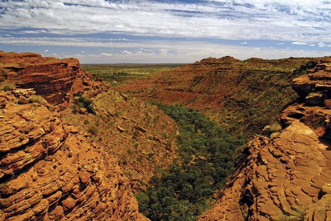 The Amazing Kings Canyon: 4-Hours Walking Tour And Hike - Surfers Gold Coast 3