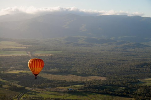 Hot Air Ballooning Tour From Cairns - Surfers Gold Coast 0