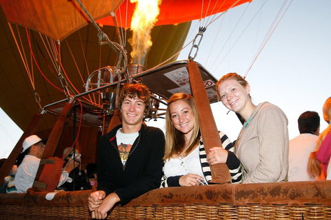 Hot Air Ballooning Tour From Cairns - Surfers Gold Coast 2