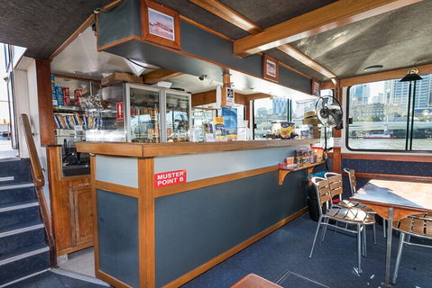 90min Brisbane River Cruise/Tour - Surfers Gold Coast 4