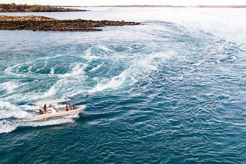 Cape Leveque, Sea Safari And Aboriginal Communities From Broome - Surfers Gold Coast 3