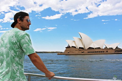 Sydney Harbour Hop-on Hop-off Cruise - Surfers Gold Coast 3