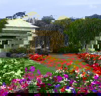 Hobart City Sightseeing Tour Including MONA Admission - Surfers Gold Coast