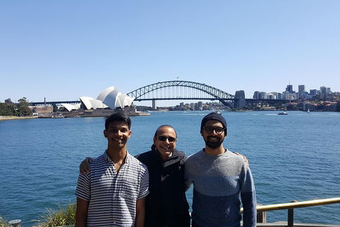 Sydney Private Day Tours | See Sydney In Style | 8 Hour Luxury Private Tour - Surfers Gold Coast 2
