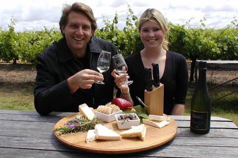 Swan Valley Tour From Perth: Wine, Beer And Chocolate Tastings - Surfers Gold Coast 4