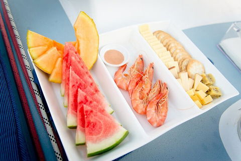 Gold Coast Sunset Cruise With Sparkling Wine & Nibbles Platter - Surfers Gold Coast 5