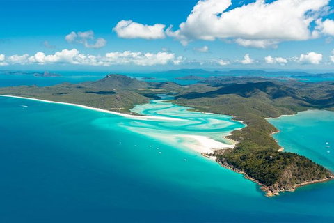 Whitsunday Bullet Day Trip - Whitehaven Beach And Snorkelling - Surfers Gold Coast 1