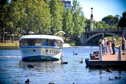 Torrens River Cruise In Adelaide - Surfers Gold Coast 5