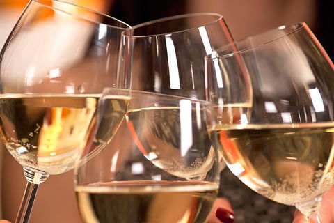 Yarra Valley Wine Tour Inc Lunch With A Glass Of Wine, Tastings And Chocolate - Surfers Gold Coast 5
