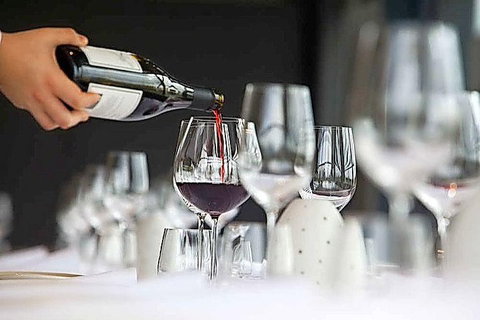 Small Group 6 Guests: Ultimate Yarra Valley Food And Wine - Mercedes Van - Surfers Gold Coast 1