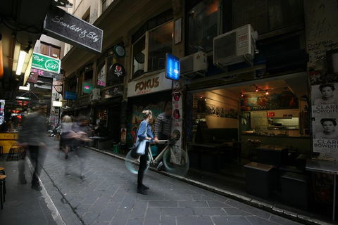 Central Melbourne Walking Tour - Surfers Gold Coast 0