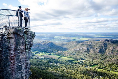 Great Ocean Road Grampians 3 Day National Park Tour Melbourne Roundtrip - Surfers Gold Coast 1
