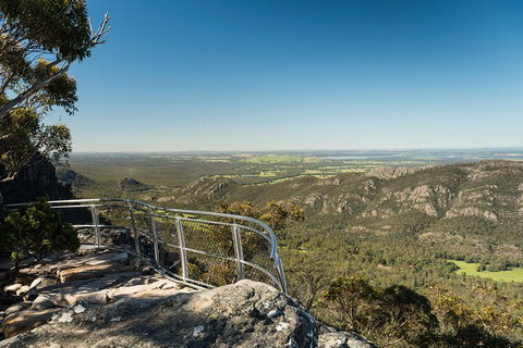 Great Ocean Road To Grampians 2 Day 1 Night Tour From Melbourne To Adelaide - Surfers Gold Coast 2