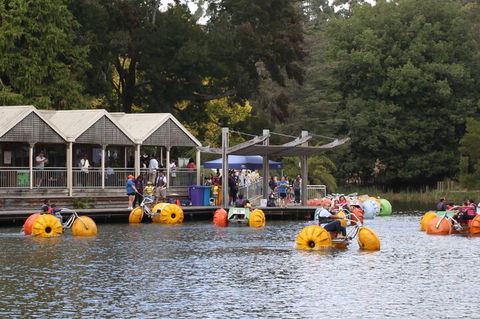 Yarra Valley, Dandenong Ranges Inc. Lunch With Wine,plus Morning Tea,chocolate - Surfers Gold Coast 1