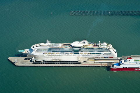 Melbourne And Port Phillip Bay Helicopter Tour - Surfers Gold Coast 2