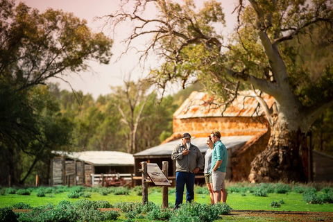 Yura Udnyu - Our Culture, Your Culture (Aboriginal Cultural Walk) - Surfers Gold Coast 0